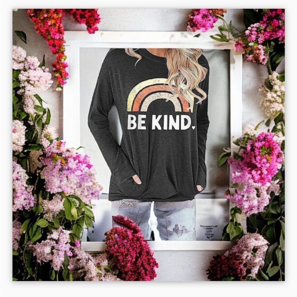 FuyxxmerBe Kind rainbow Sweatshirt with Pockets-like newSz M-L☀️Lake life!​​ - Picture 9 of 14